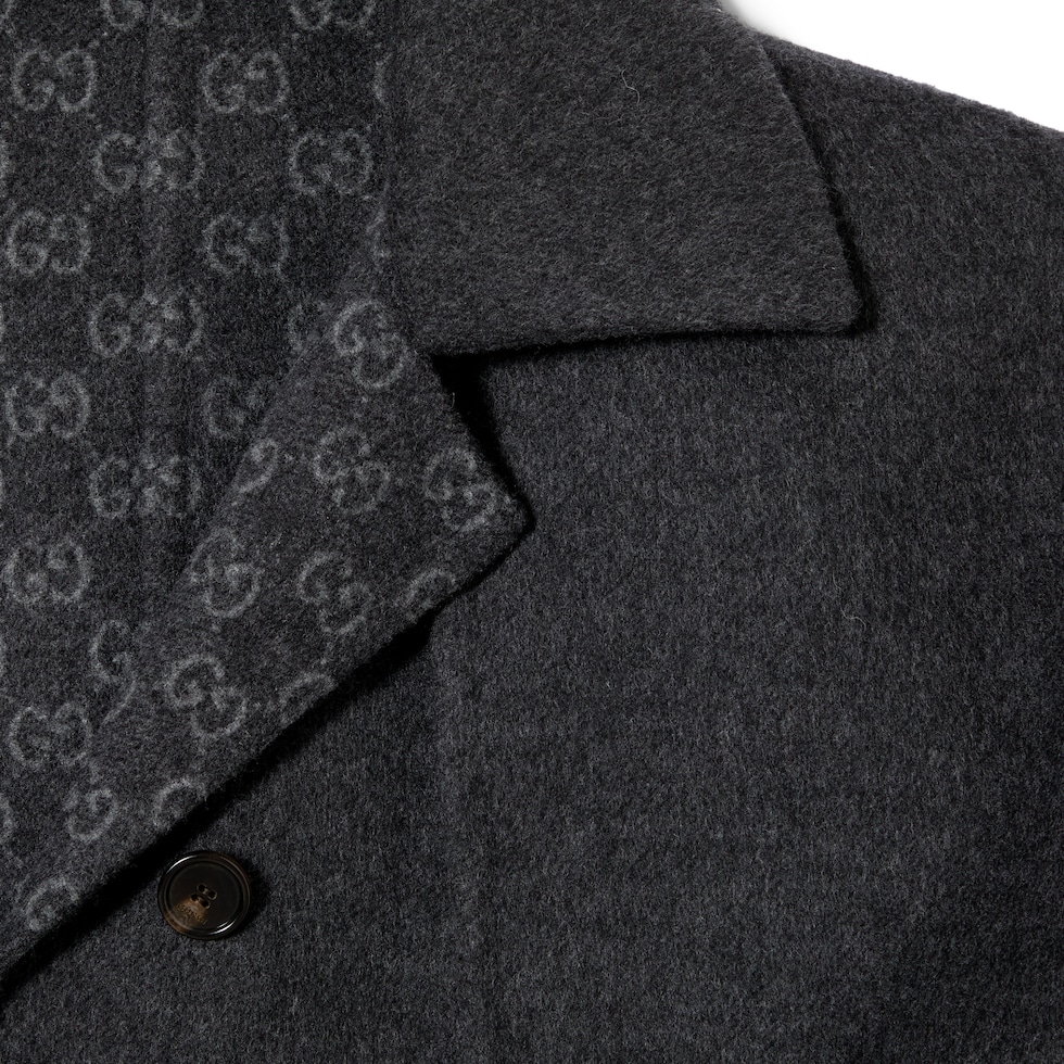 Abrigo de lana y seda