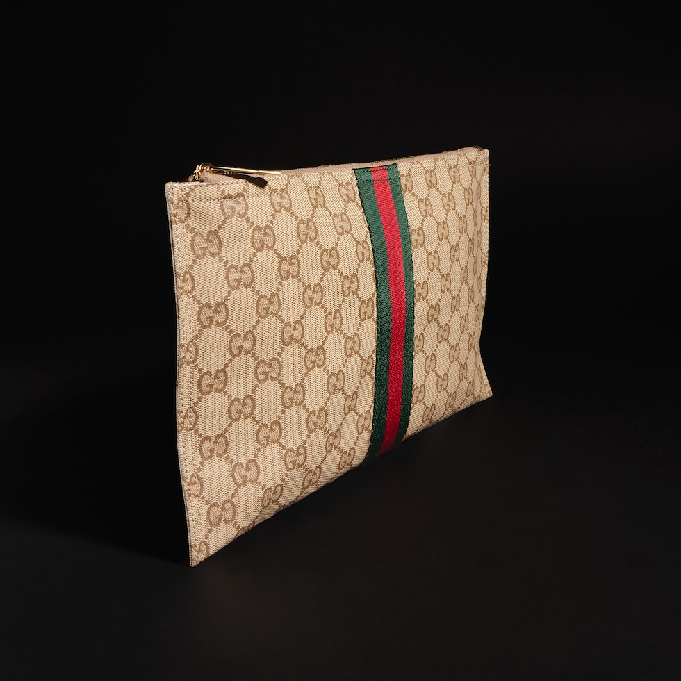 Large pouch with Web