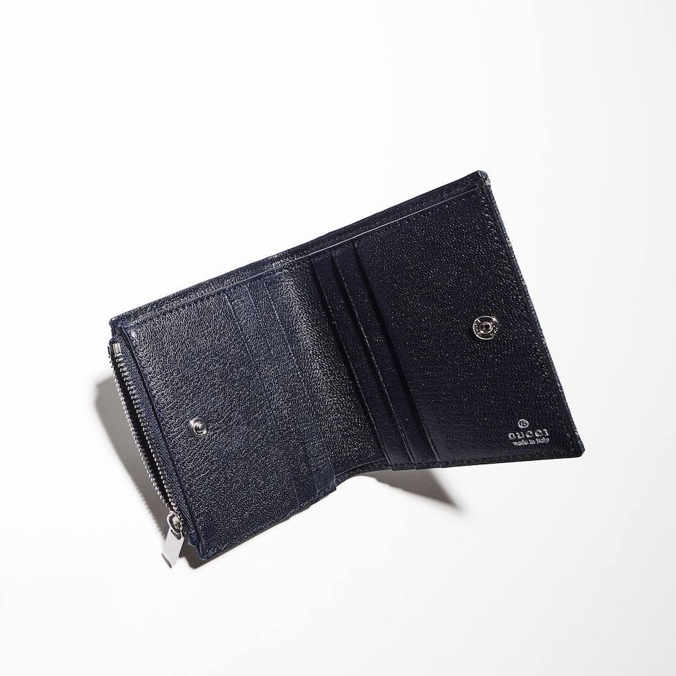Small wallet with Gucci plaque