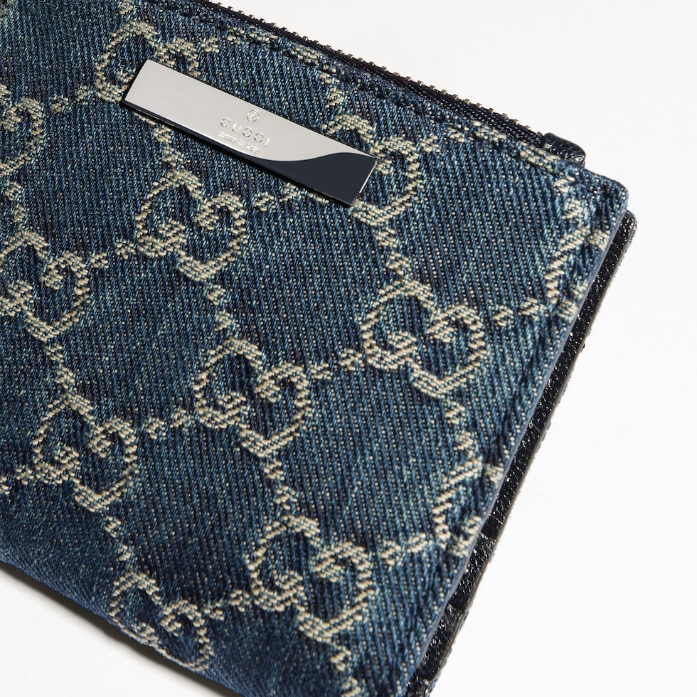 Small wallet with Gucci plaque