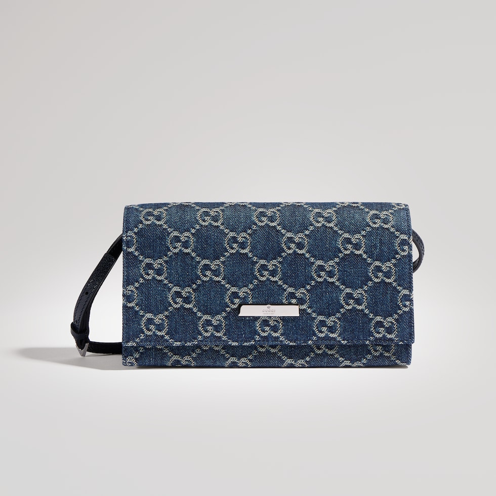 Small pouch with strap and Gucci plaque