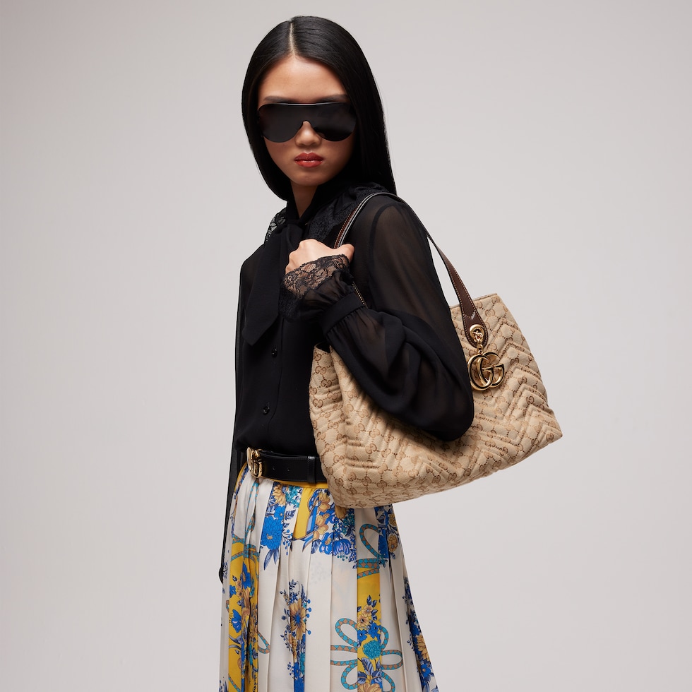 GG Marmont medium tote bag