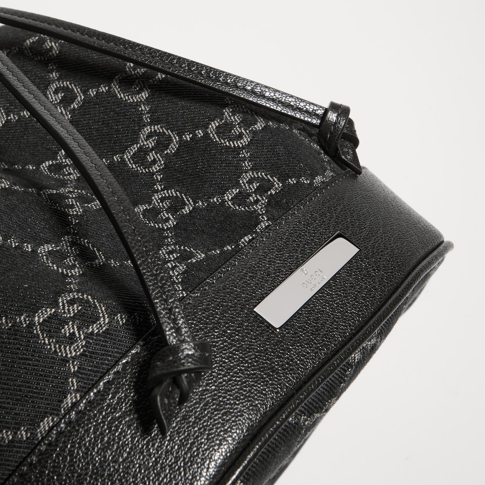 Gucci Venice small bucket bag