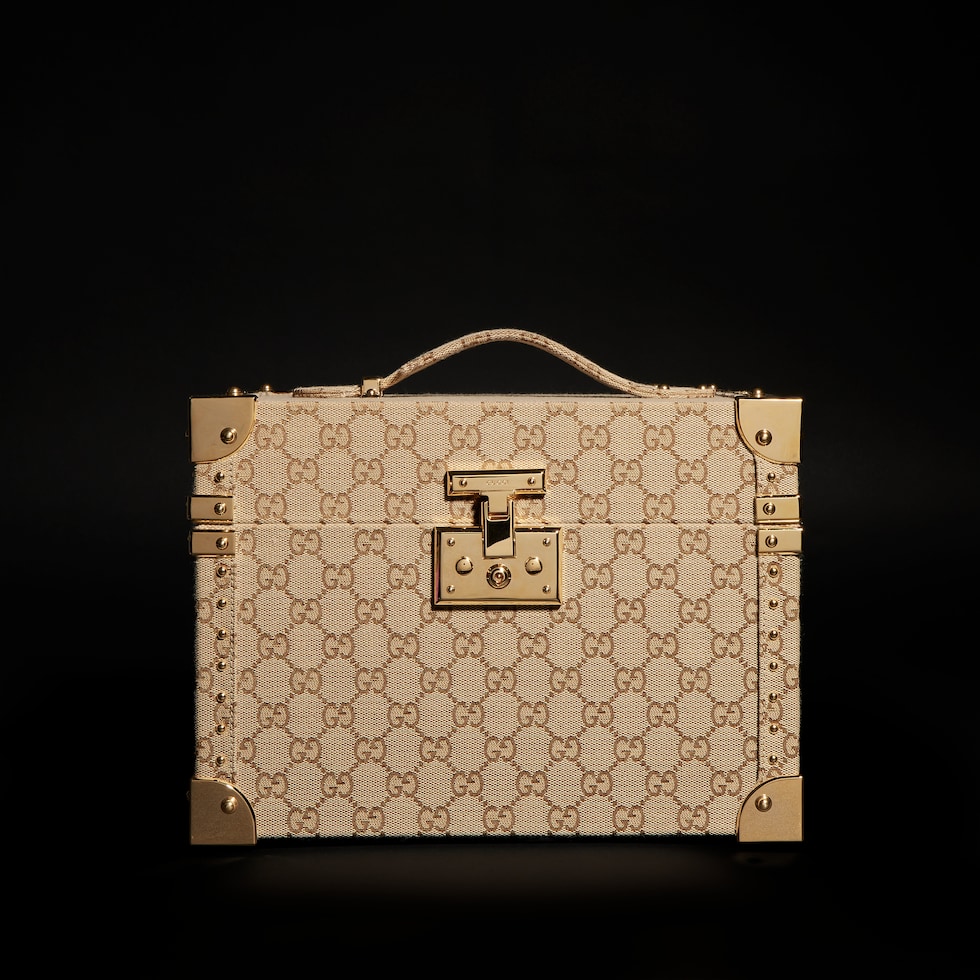 GG vanity case