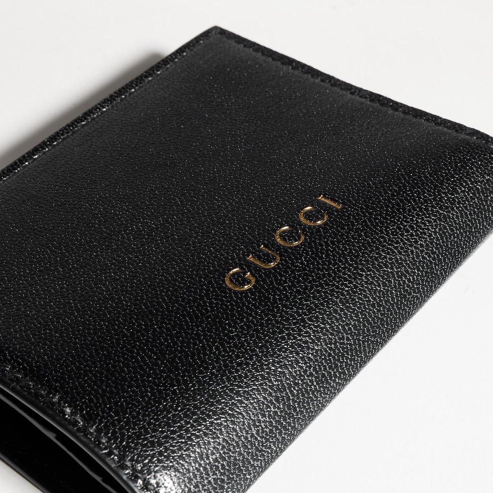 Small wallet with Gucci lettering