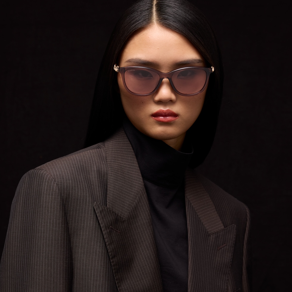 Low nose bridge fit sunglasses