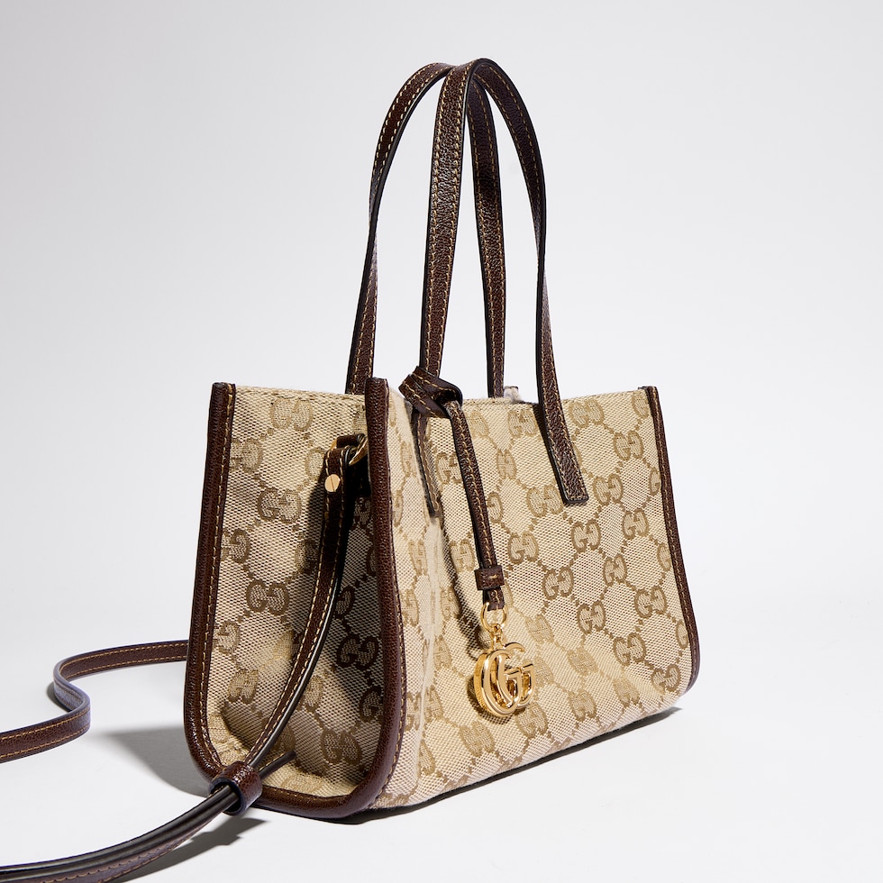 Borsa shopping misura piccola con ciondolo Doppia G