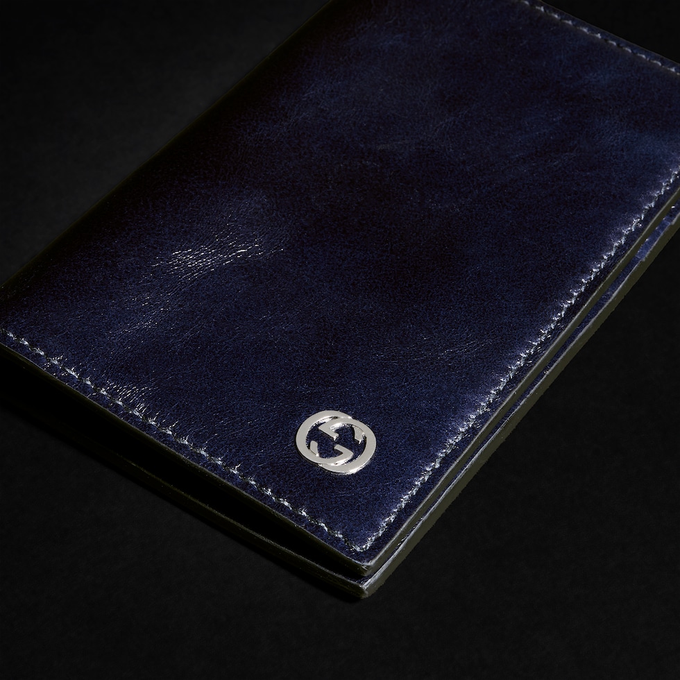 Card case wallet with Interlocking G