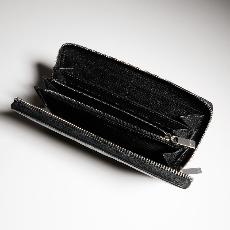 Web Trademark zip around wallet