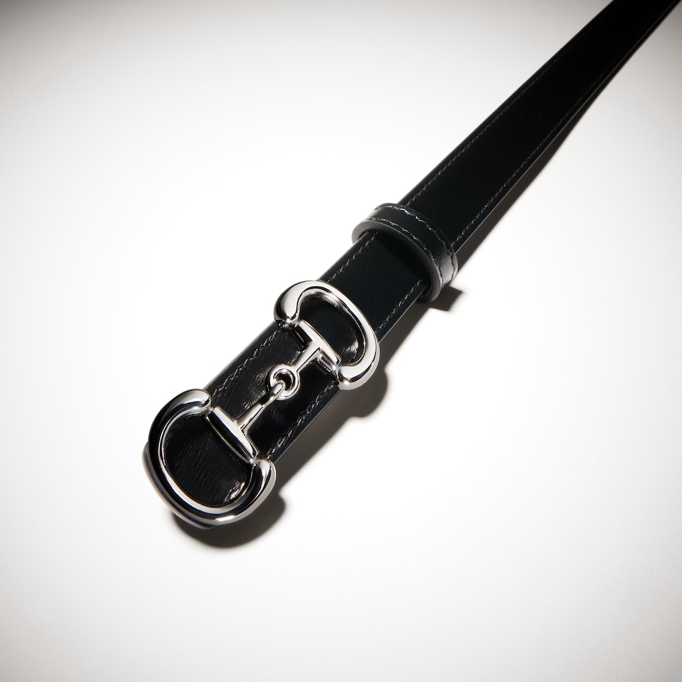 Thin belt with Horsebit buckle