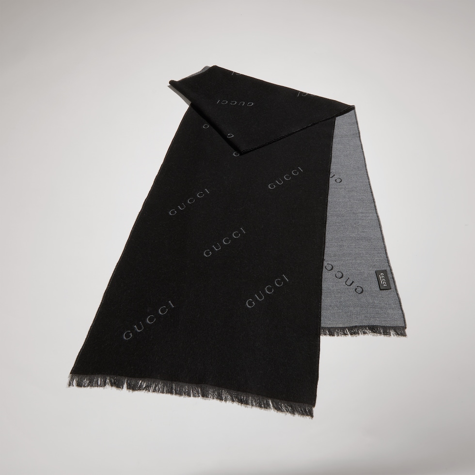 Foulard en jacquard de laine et soie Gucci