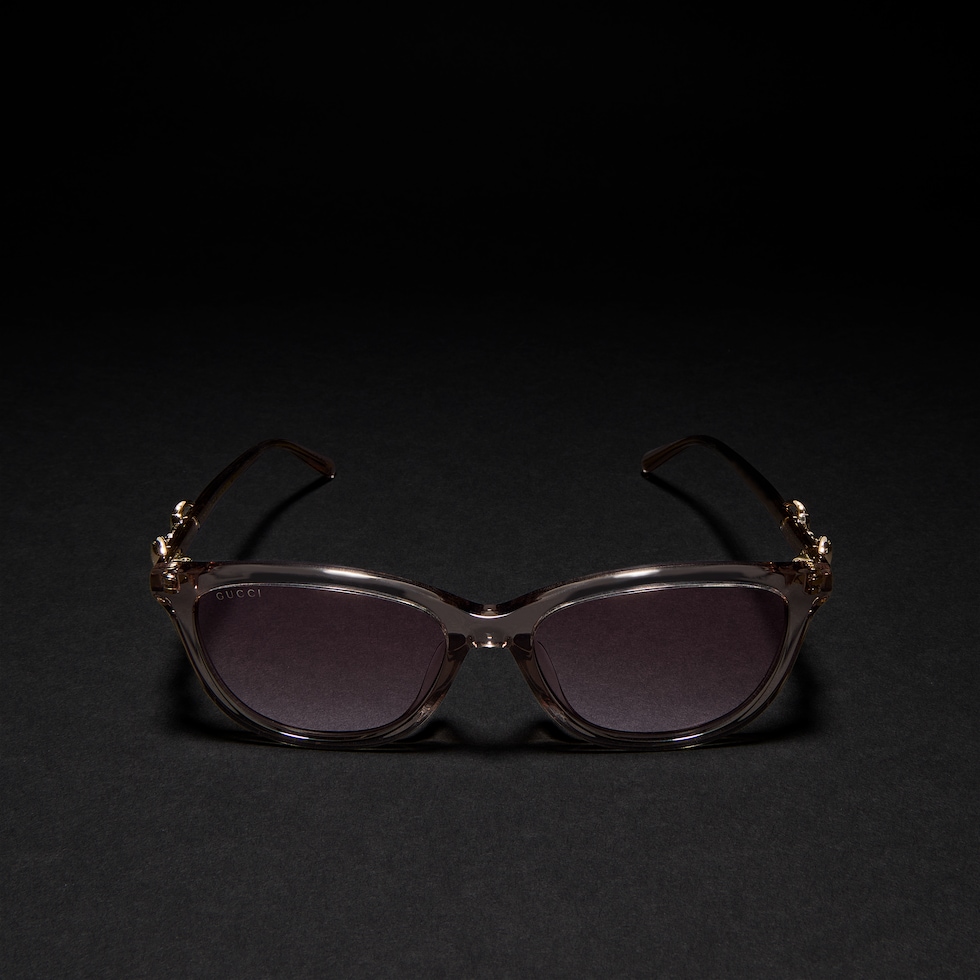 Low nose bridge fit round sunglasses