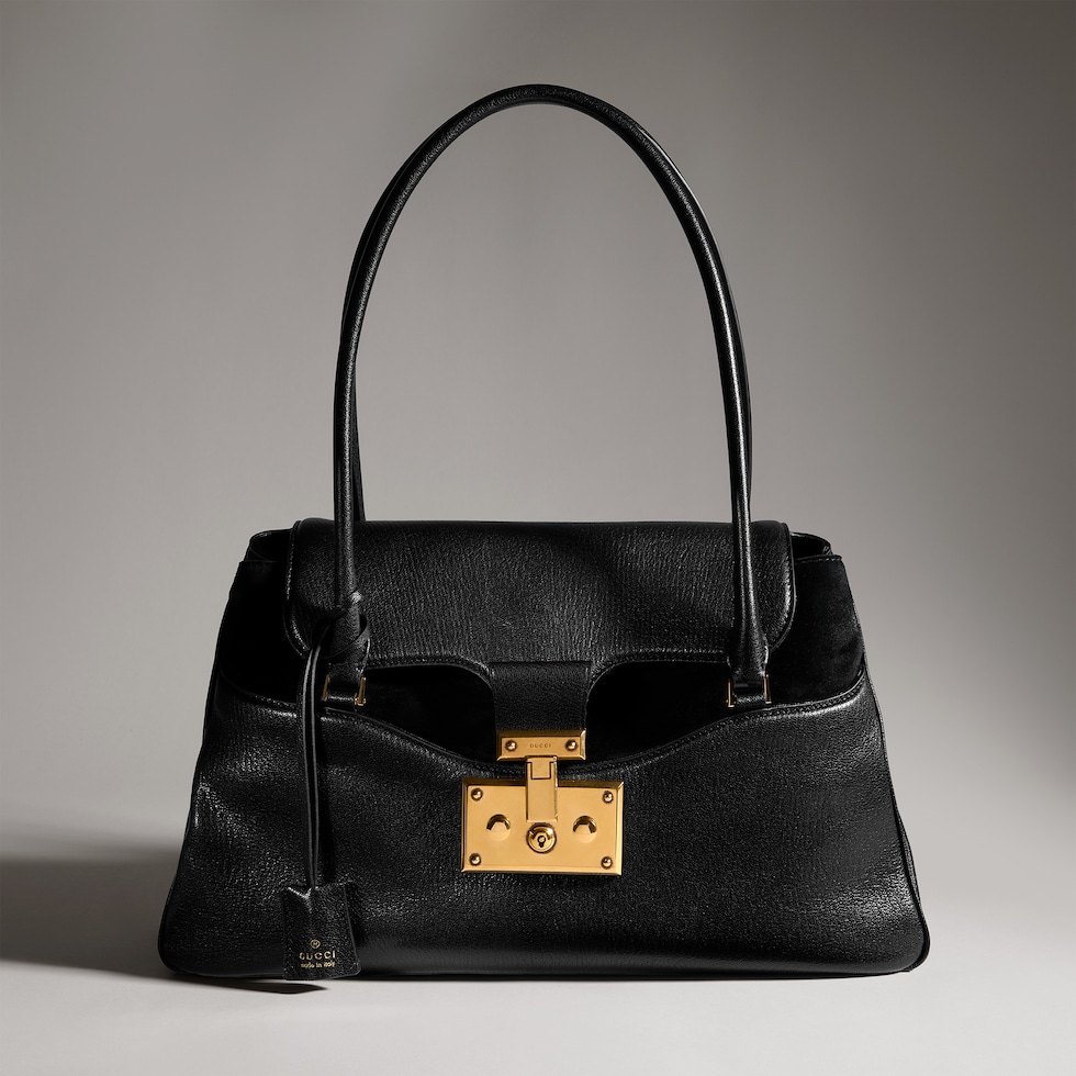 Large tote bag with lock