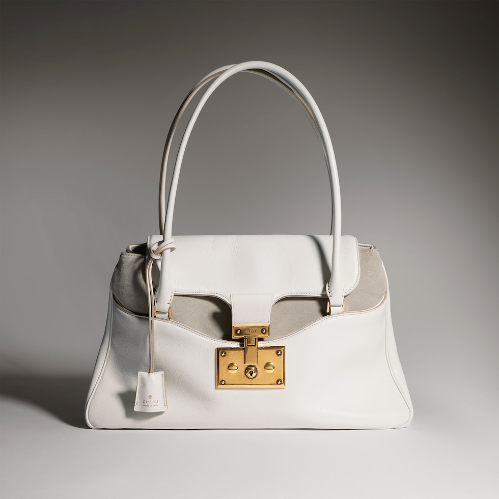 Large tote bag with lock