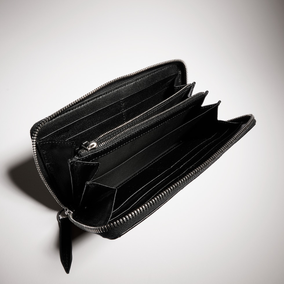 GG Marmont zip around wallet