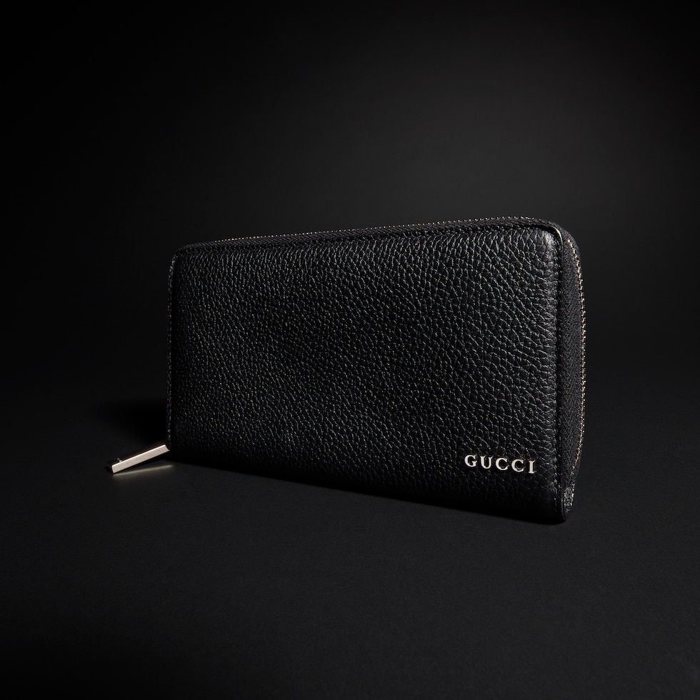 GUCCI ロゴ ジップアラウンドウォレット