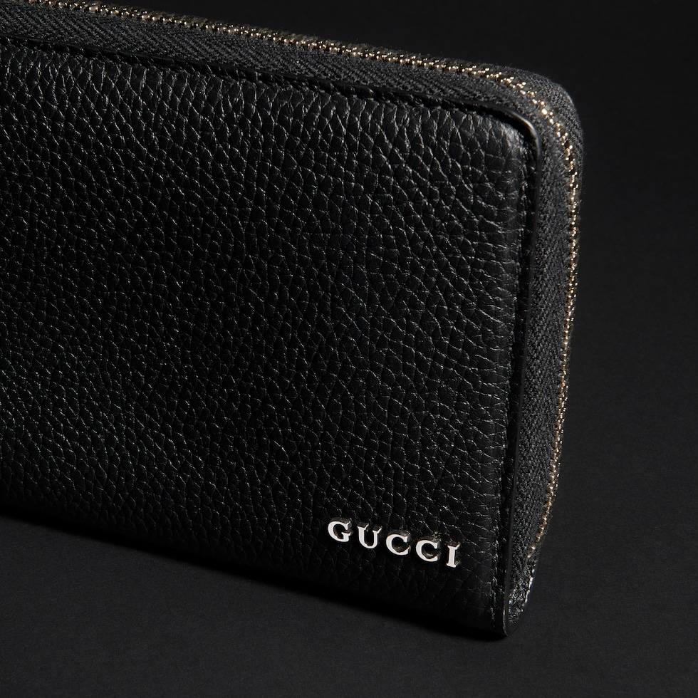 GUCCI ロゴ ジップアラウンドウォレット