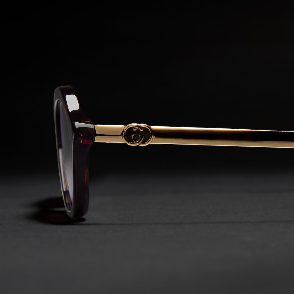 Oval-frame sunglasses