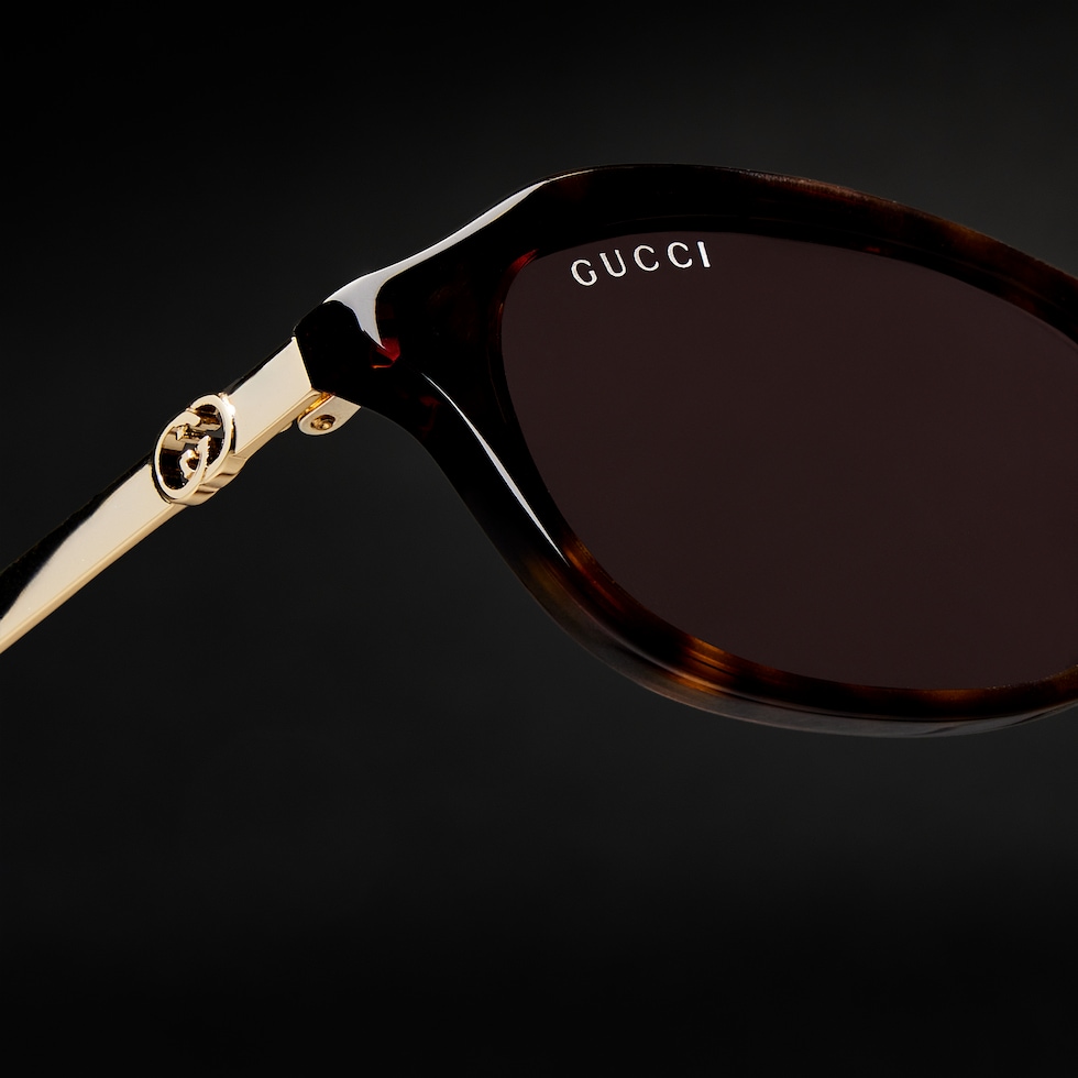 Oval-frame sunglasses