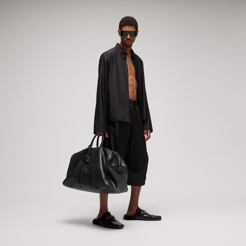 حقيبة قماشية كبيرة الحجم من Gucci Essence Classic