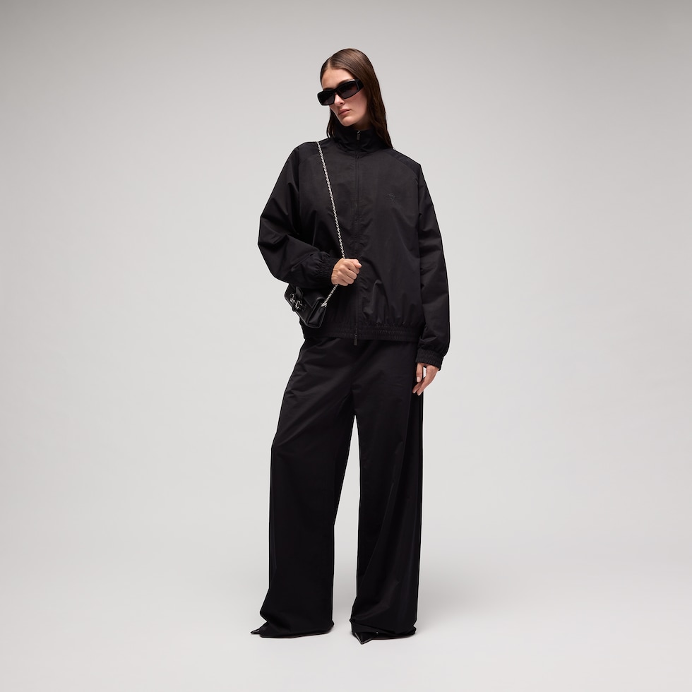 Soft technical twill leisure pants