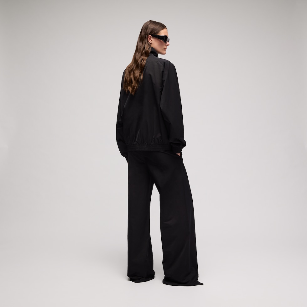 Giacca con zip in morbido twill tecnico