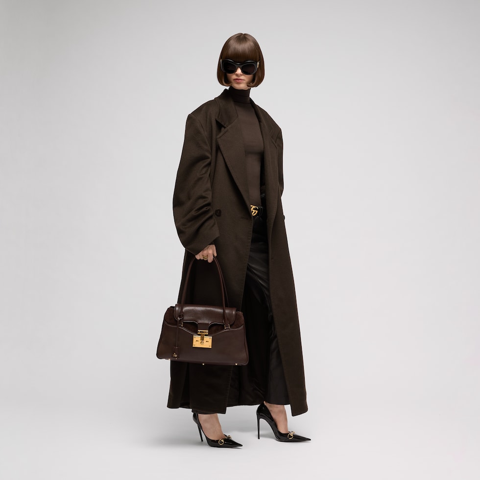 Large tote bag with lock