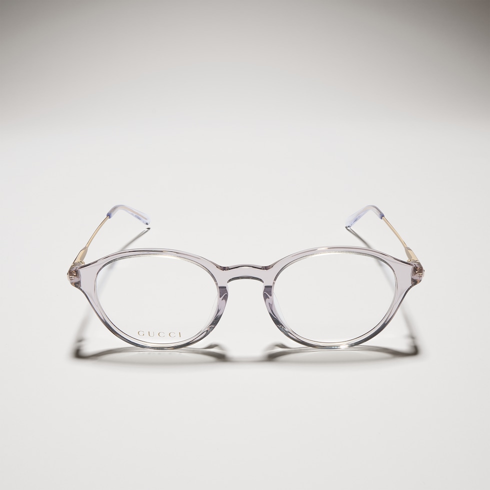 Specialized-fit round optical frame