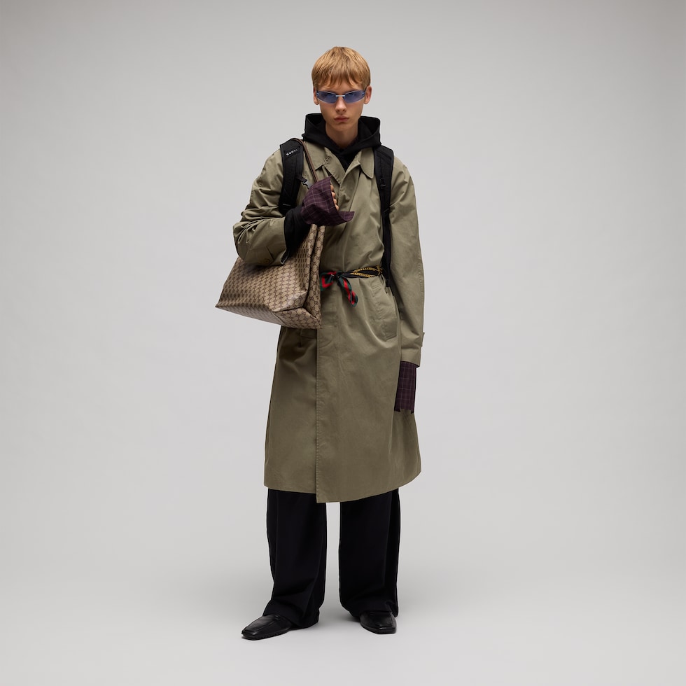 Compact cotton twill coat