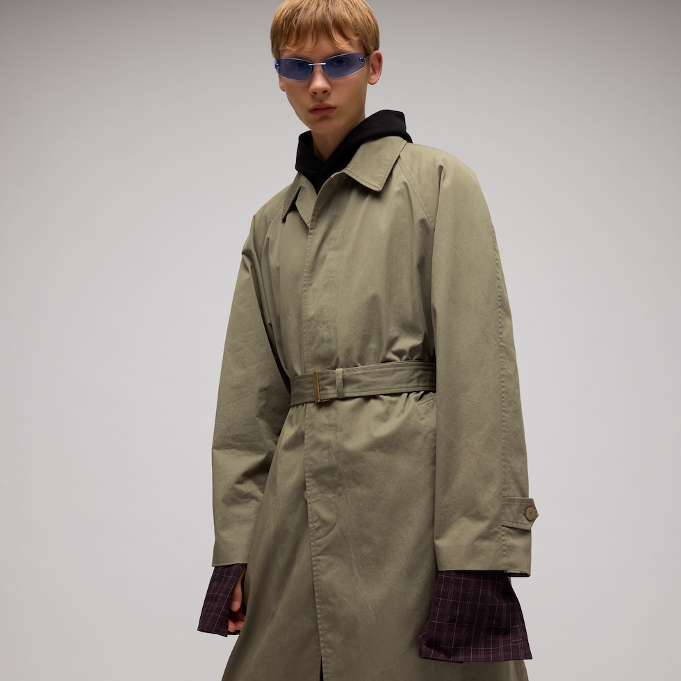Compact cotton twill coat