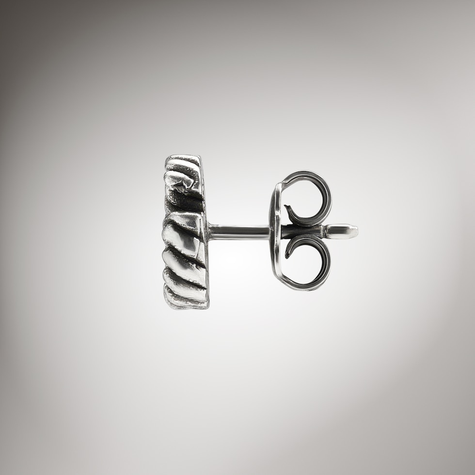 GG Marmont stud earrings