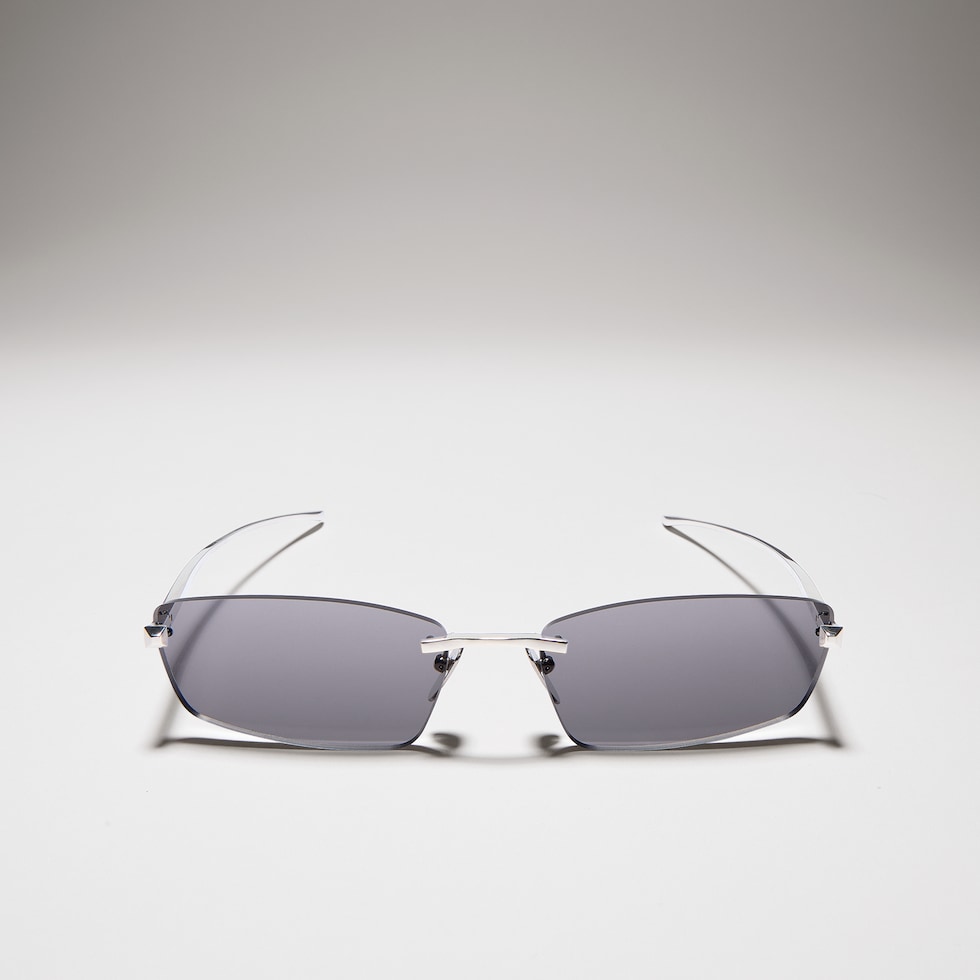 Lunettes de soleil à monture géométrique