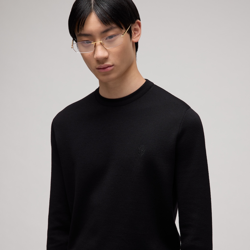 Wool sweater with embroidery