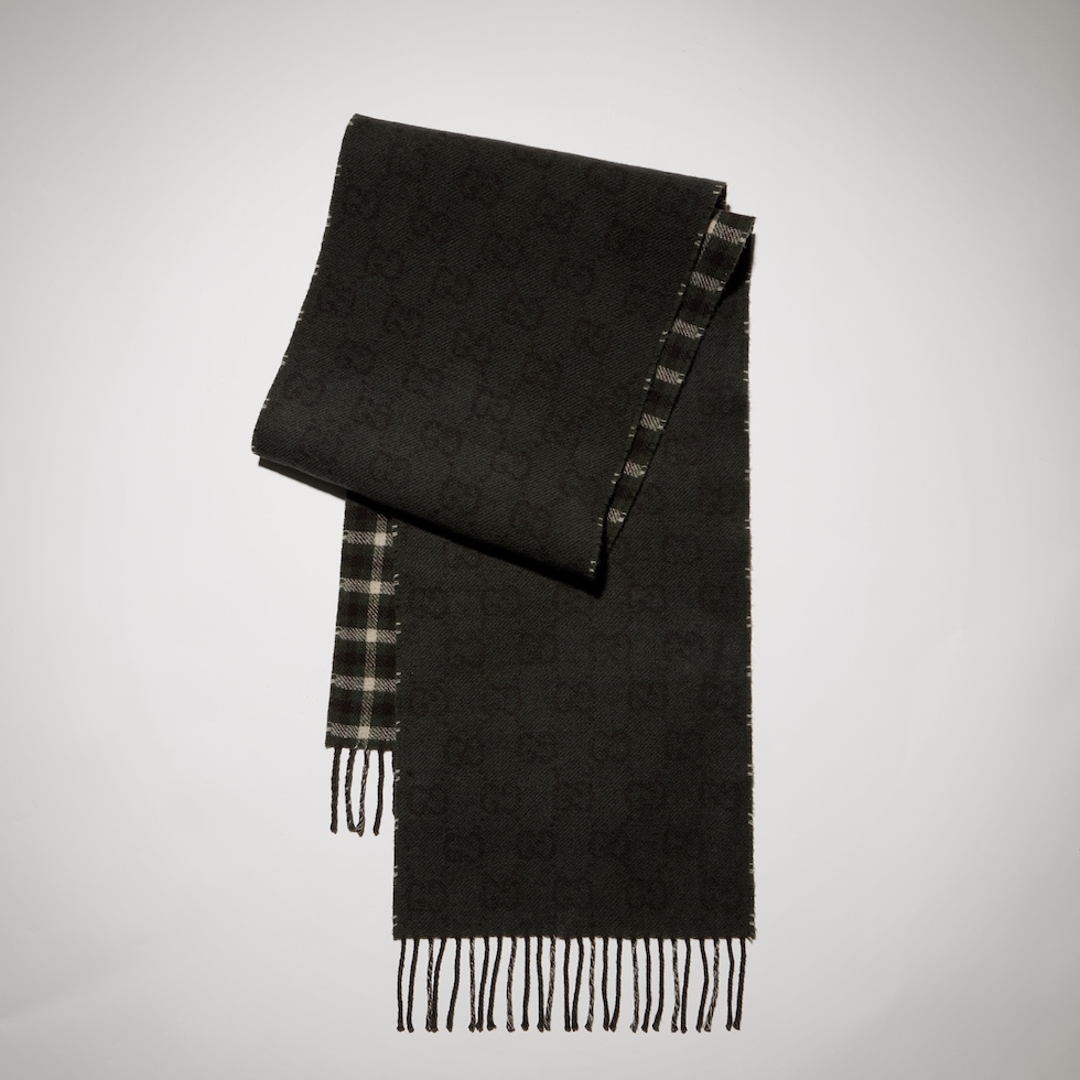 Reversible wool cashmere scarf
