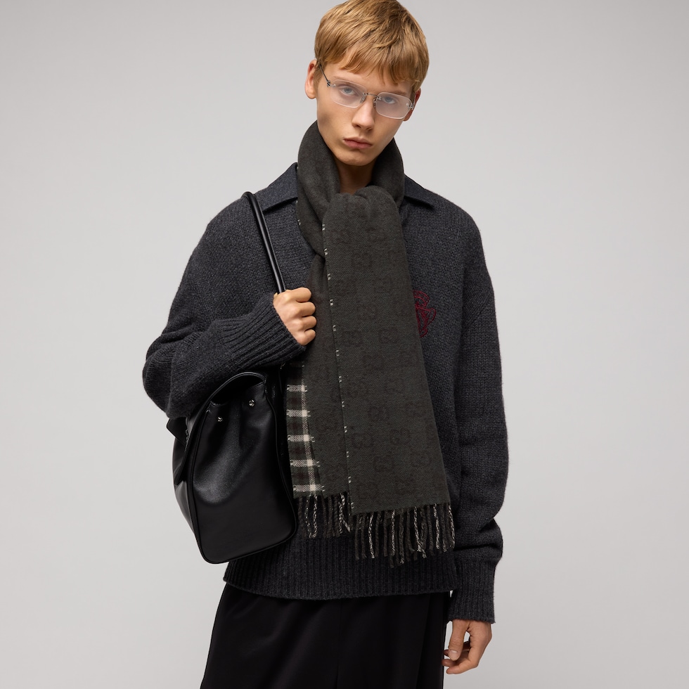 Reversible wool cashmere scarf