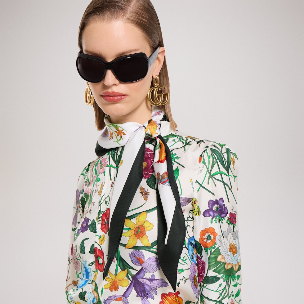 Printed silk twill diamond scarf