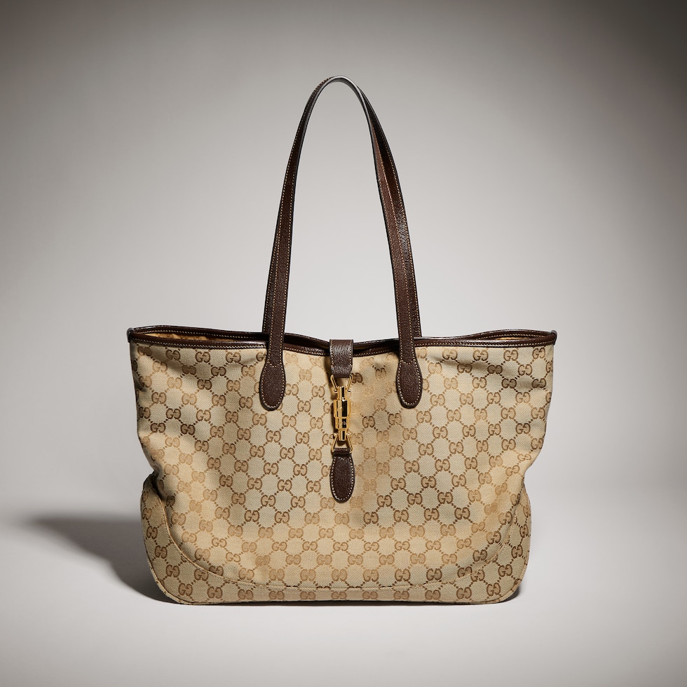 حقيبة اليد الواسعة Gucci Jackie متوسطة الحجم