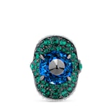 Ring mit Niete und Kristallen