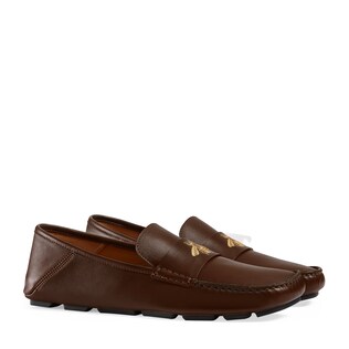Mocasín de Piel con Abeja