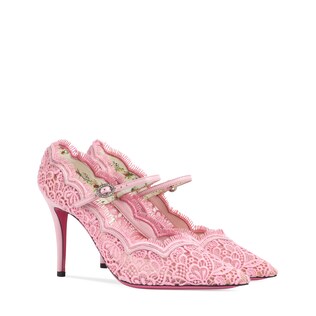 Lace pump