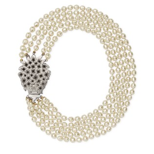 Glass pearl necklace with crystal lion head