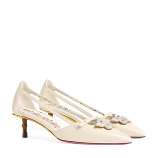 Leather pump with moth