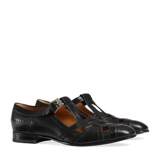 Leather brogue shoe with cut-out detail