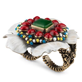 Multi-finger ring with flower