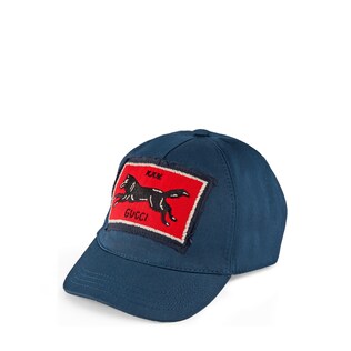 Cappello in cotone con lupo