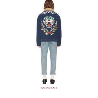 Chaqueta de Pana Bordada