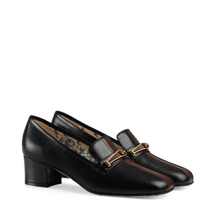 Pumps aus Leder mit Streifen