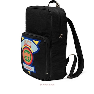Mittelgroßer Rucksack mit Gucci Patch im 80er-Stil