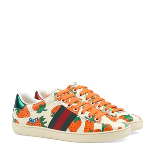 Baskets Ace à imprimé Gucci Strawberry pour femme