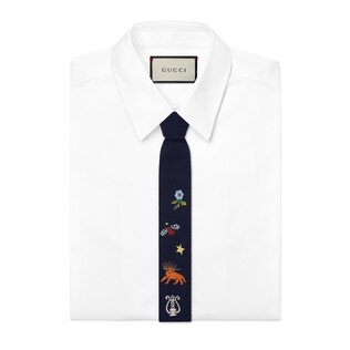Cravate en laine avec broderies
